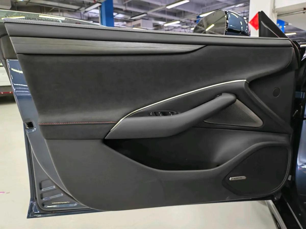 2024 Xiaomi SU7 BEV 94.3KWH image 14