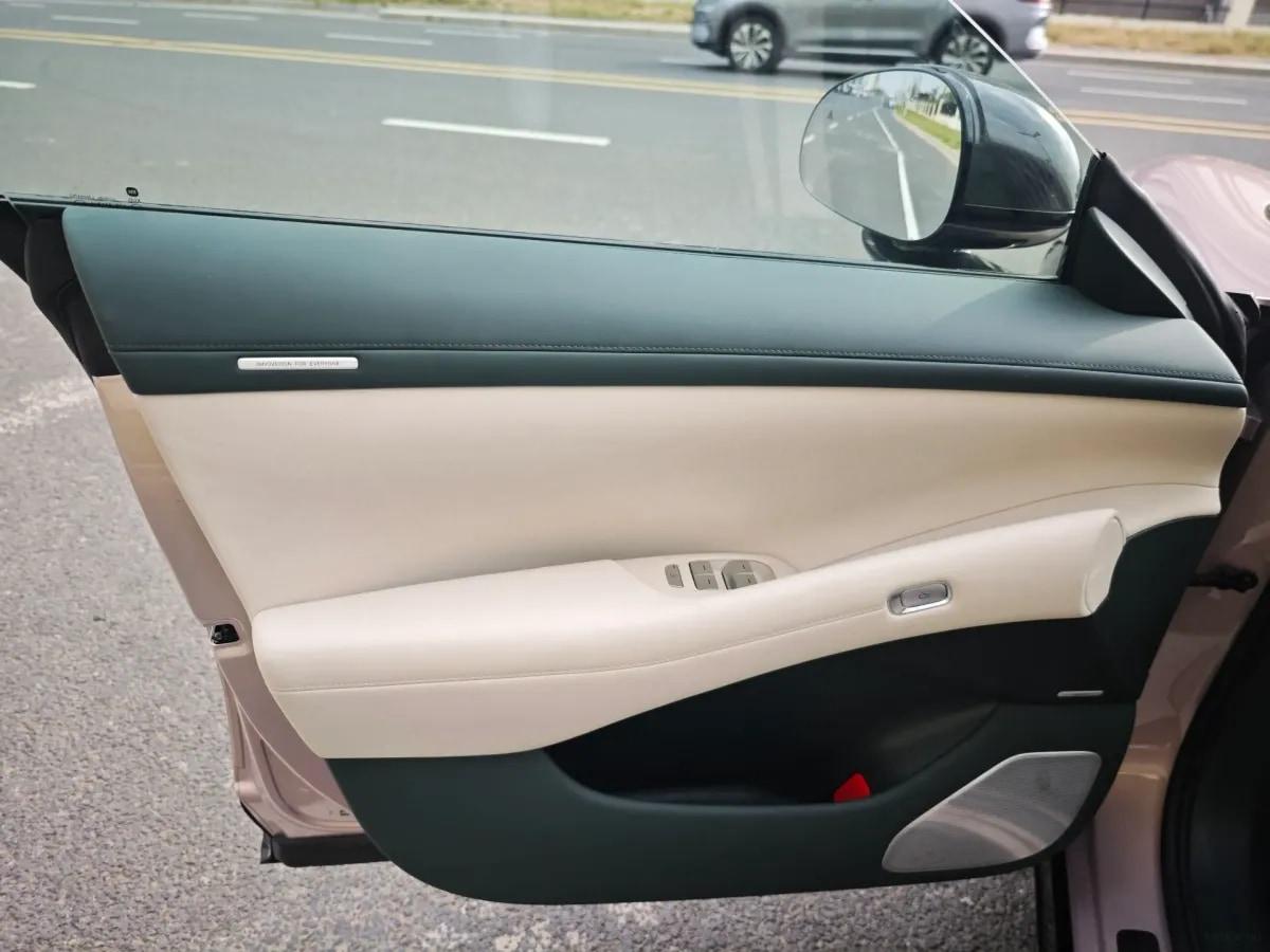 2025 Xiaomi YU7 BEV 101.7KWH 760km image 14