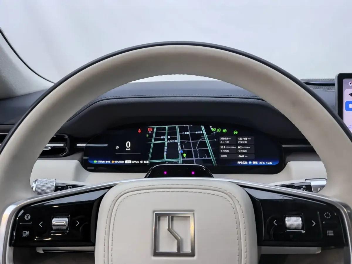 2025 Zeekr 9X 2.0T 279HP L4 1DHT PHEV 70KWH 380km image 14