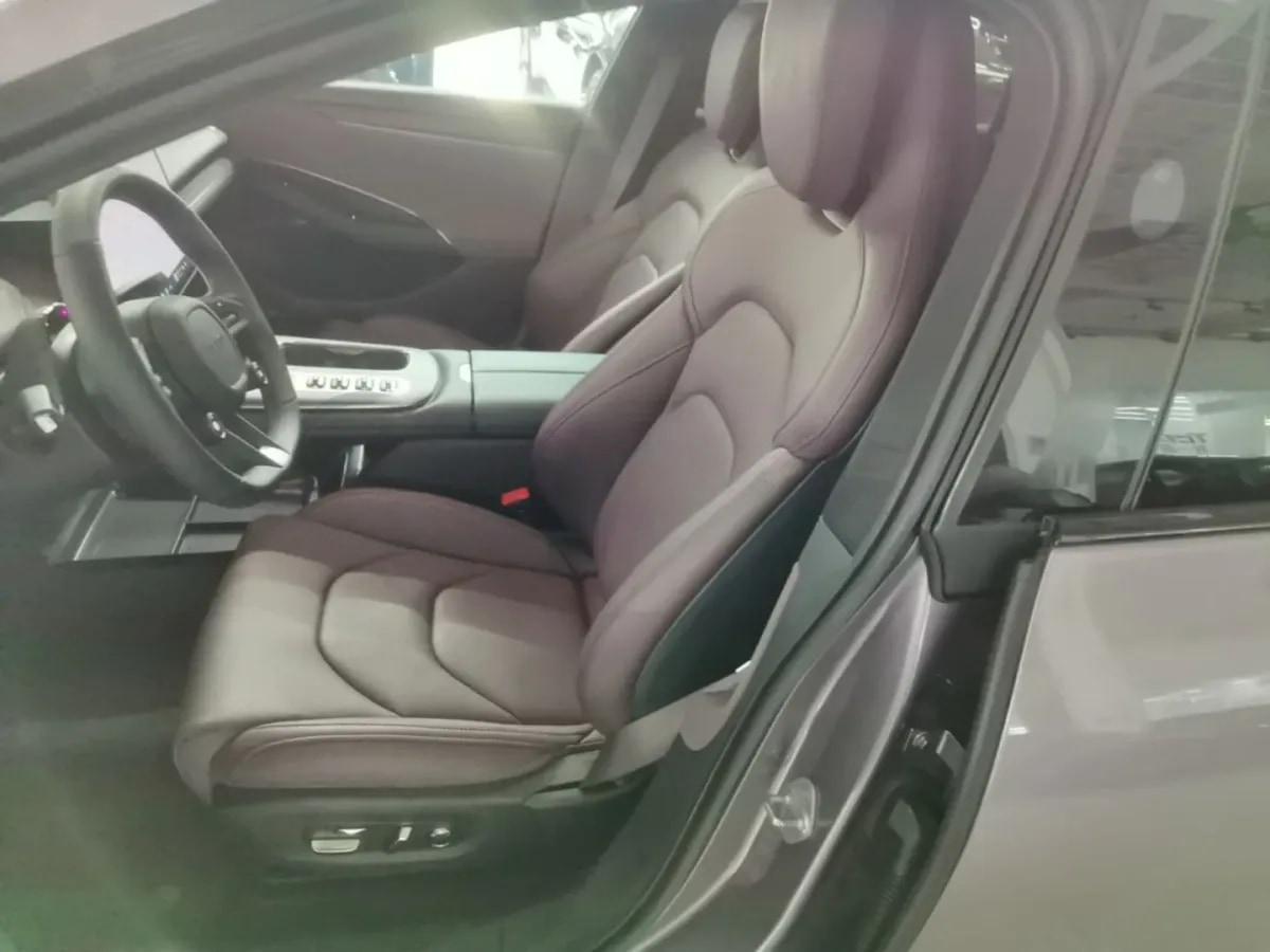 2024 Xiaomi SU7 BEV 101KWH image 14