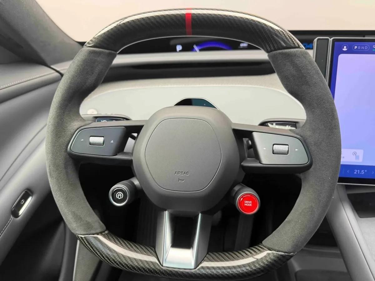 2025 Xiaomi YU7 BEV 101.7KWH 760km image 14