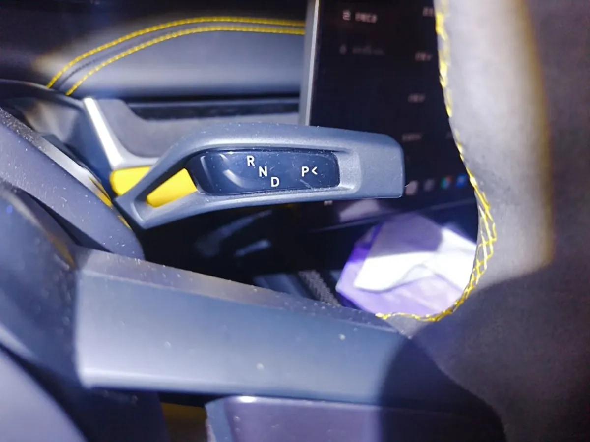 2025 Xiaomi SU7 Ultra BEV 93.7KWH 630km image 15
