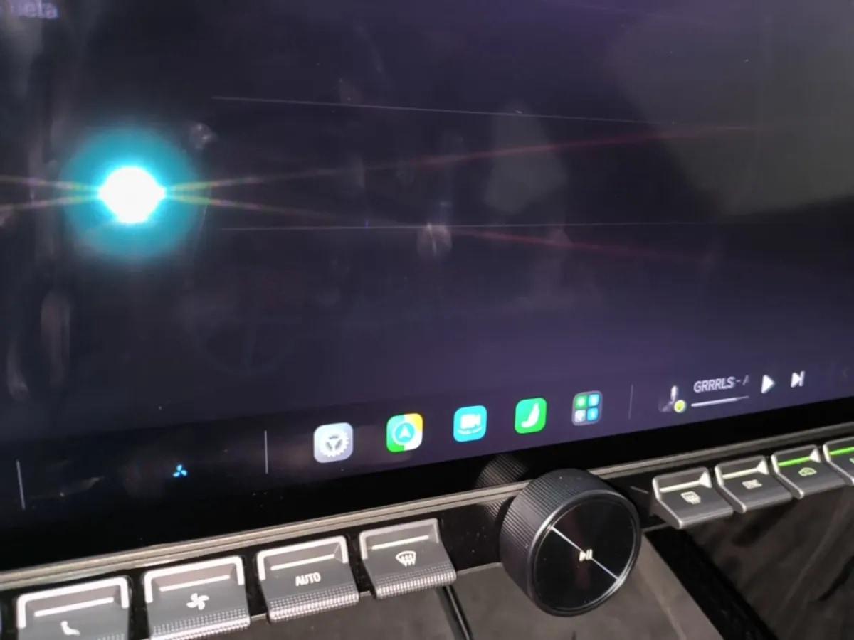 2025 Xiaomi SU7 Ultra BEV 93.7KWH 630km image 15