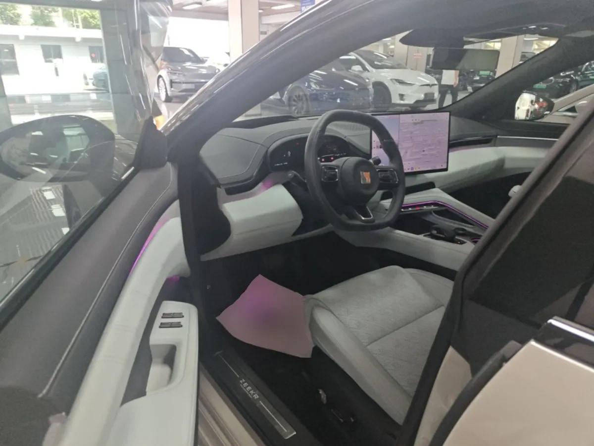 2025 Zeekr 001 BEV 100KWH 705km image 15