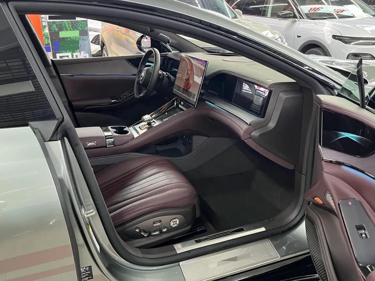 2024 Denza DenzaZ9GT 2.0T 207HP L4 E-CVT PHEV 38.5KWH 201km image 15