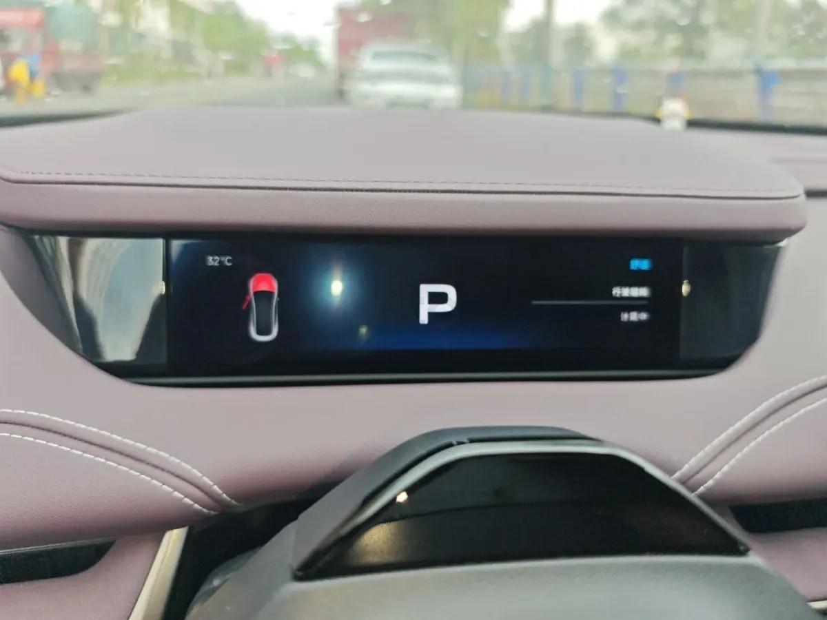 2024 Xiaomi SU7 BEV image 15