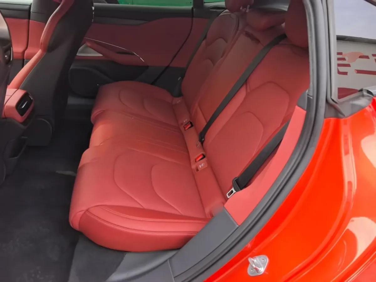 2024 Xiaomi SU7 BEV 94.3KWH 830km image 16