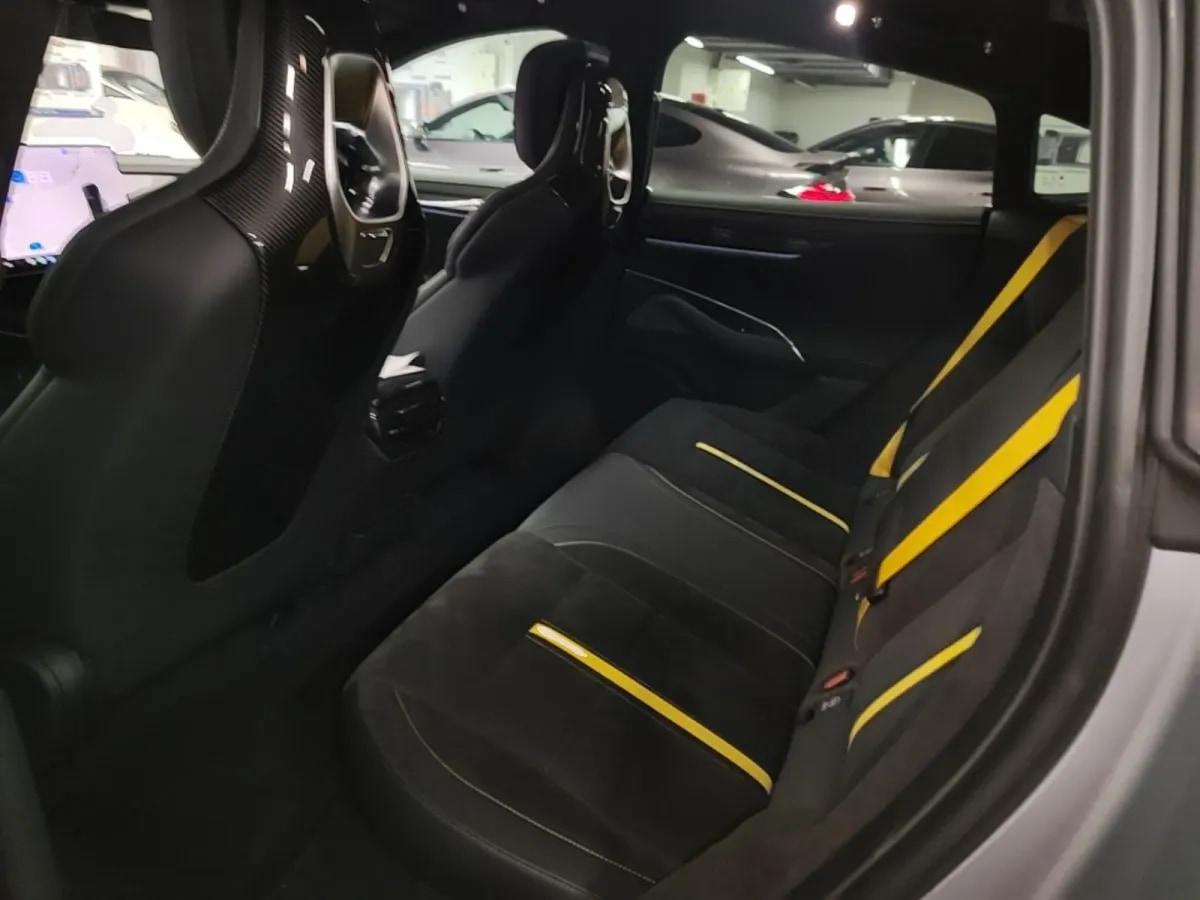 2025 Xiaomi SU7 Ultra BEV 93.7KWH 630km image 16
