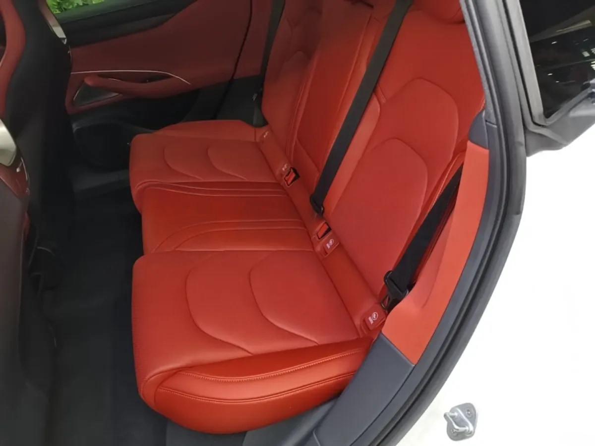 2024 Xiaomi SU7 BEV 94.3KWH 830km image 16
