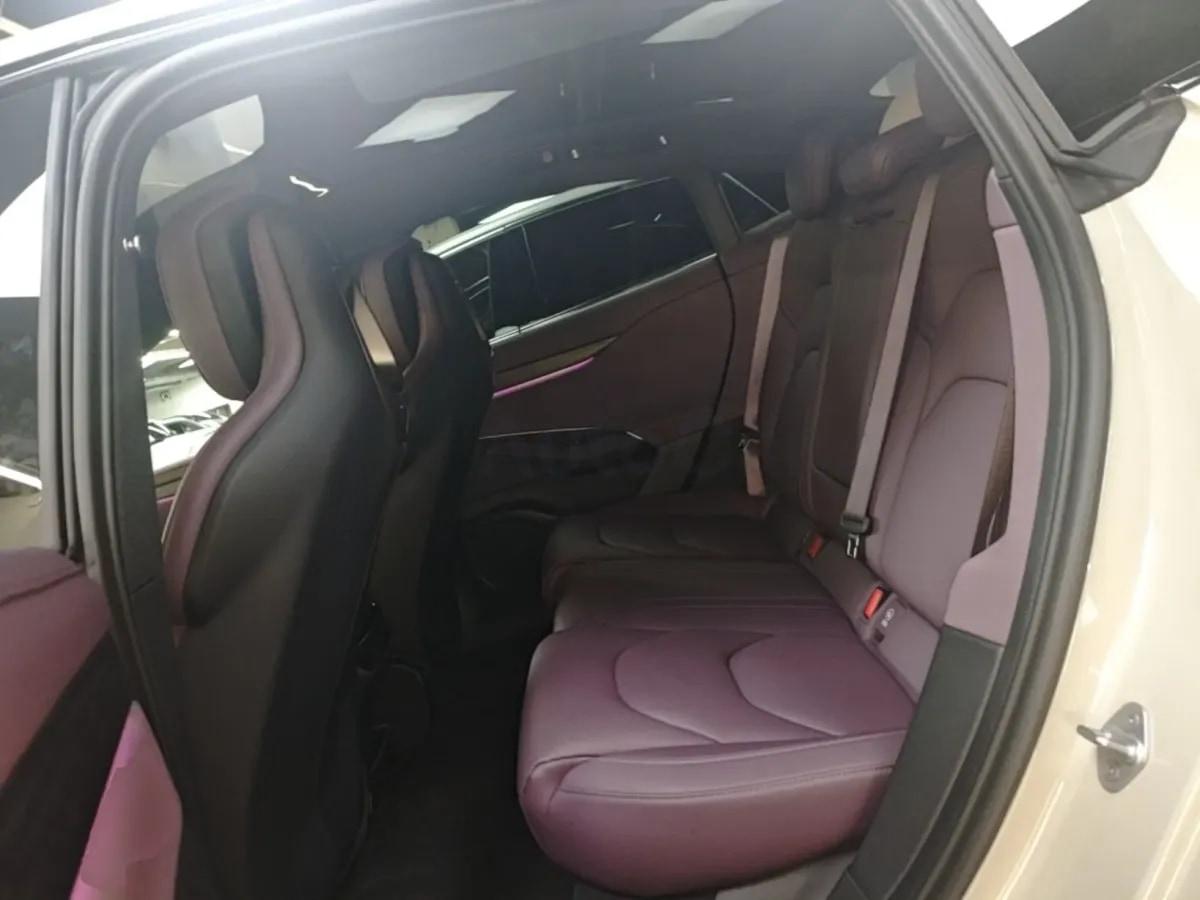 2024 Xiaomi SU7 BEV 94.3KWH image 16