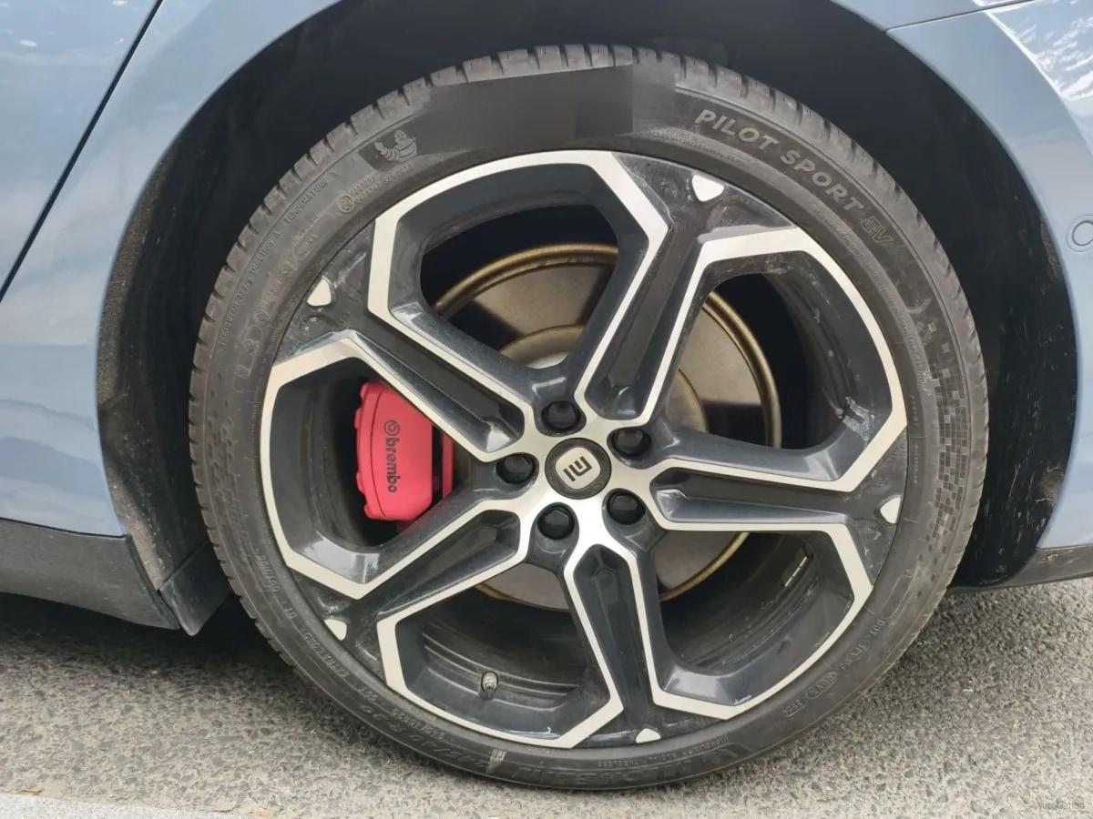 2024 Xiaomi SU7 BEV 73.6KWH 700km image 16