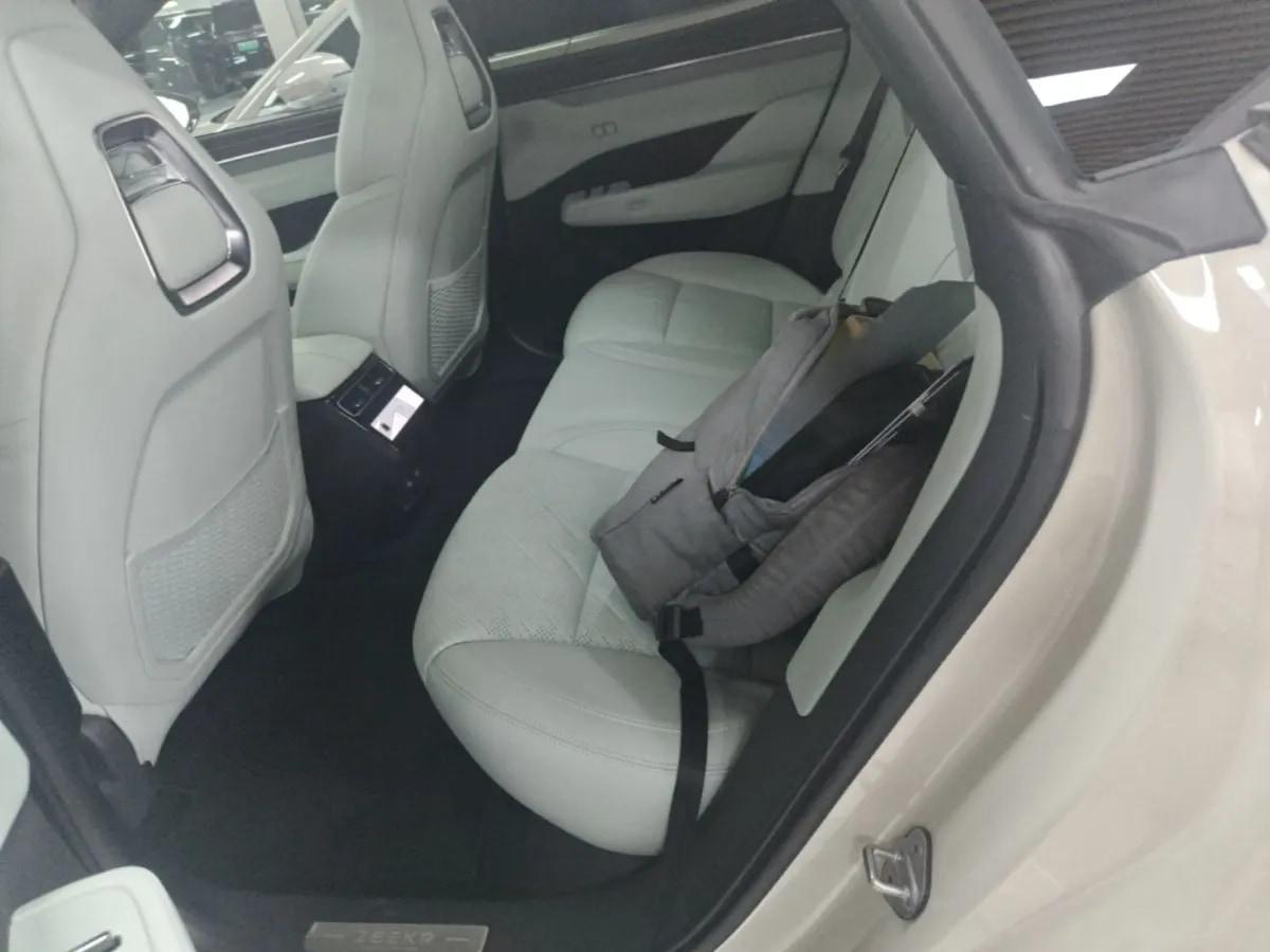 2025 Zeekr 001 BEV 100KWH 705km image 16