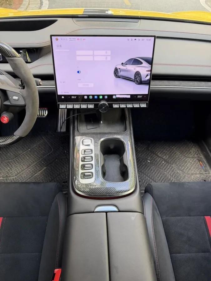 2025 Xiaomi SU7 Ultra BEV 93.7KWH 630km image 16