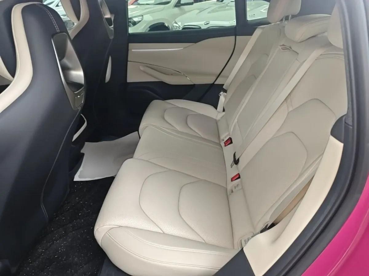 2024 Xiaomi SU7 BEV 94.3KWH 830km image 16