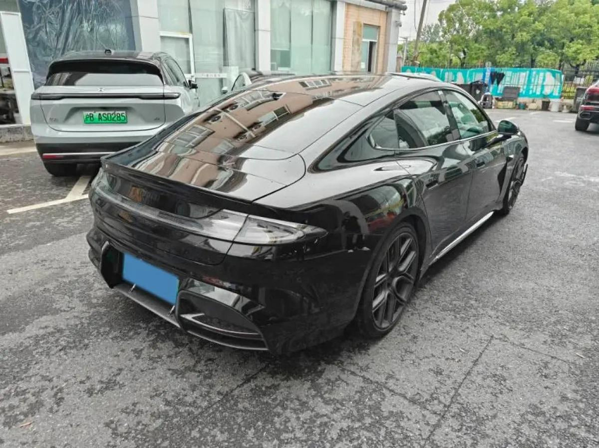 2025 Xiaomi SU7 Ultra BEV 93.7KWH 630km image 16