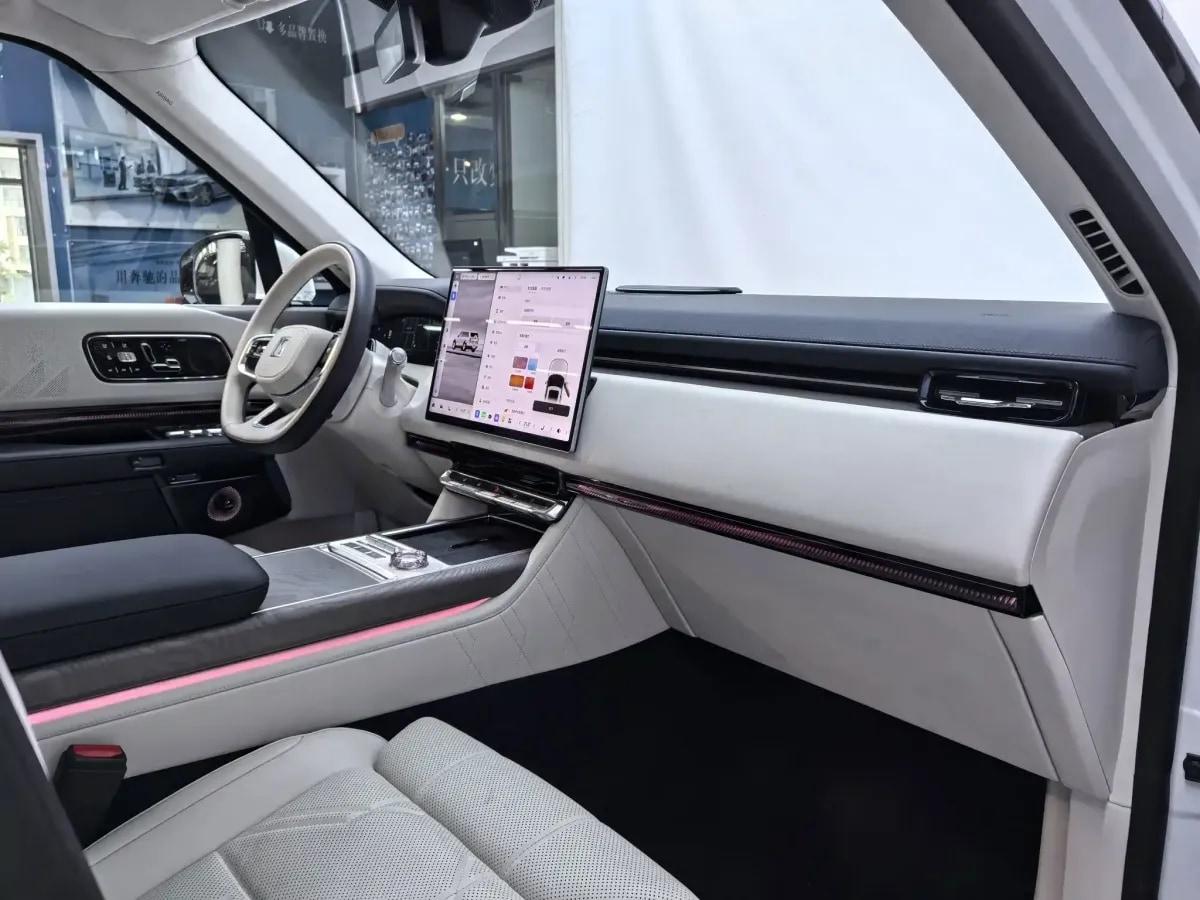 2025 Zeekr 9X 2.0T 279HP L4 1DHT PHEV 70KWH 380km image 16