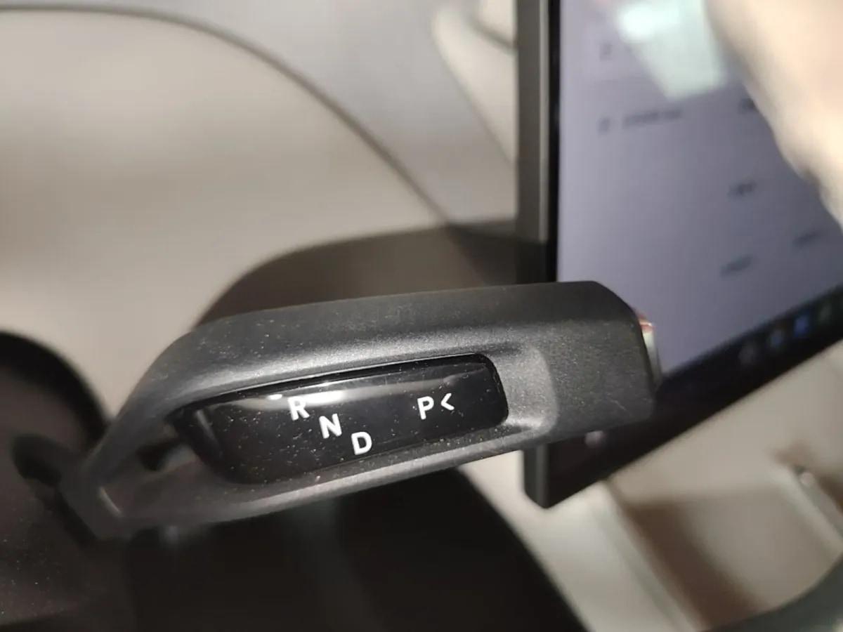 2025 Xiaomi YU7 BEV 96.3KWH 770km image 17