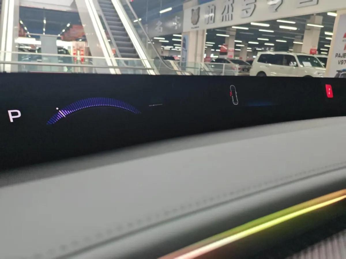 2025 Xiaomi YU7 BEV 101.7KWH image 17