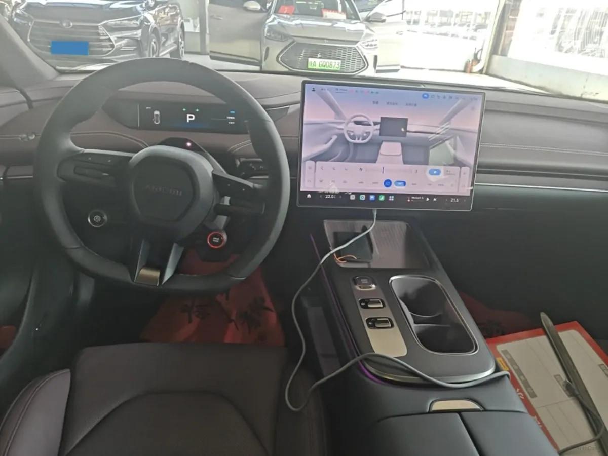 2024 Xiaomi SU7 BEV 73.6KWH 700km image 17