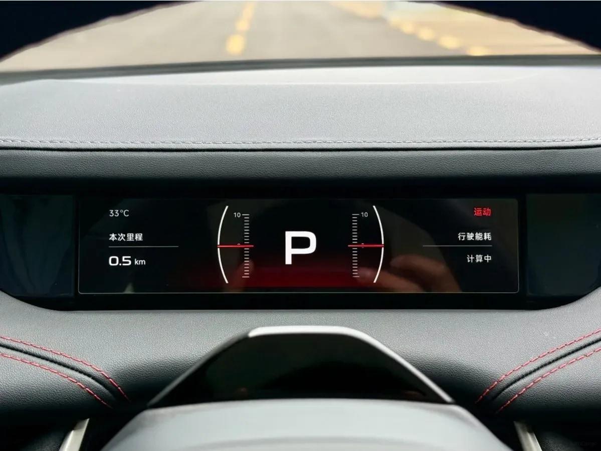 2024 Xiaomi SU7 BEV 94.3KWH 830km image 17