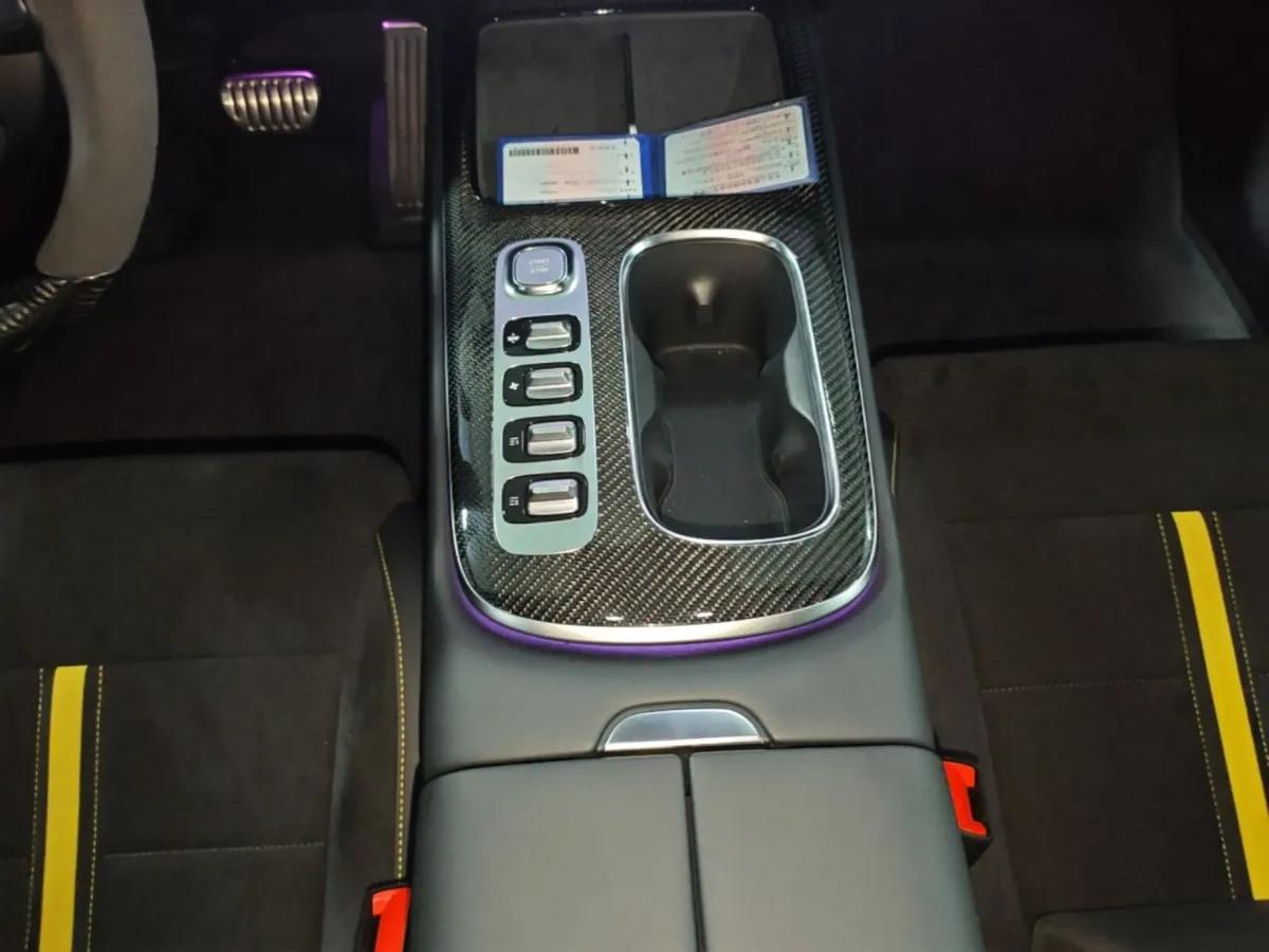 2025 Xiaomi SU7 Ultra BEV 93.7KWH 630km image 17