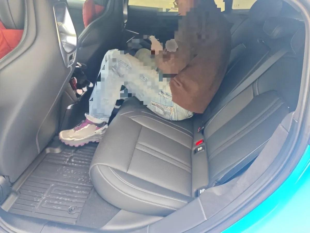 2026 Xiaomi SU7 BEV 73KWH 720km image 18