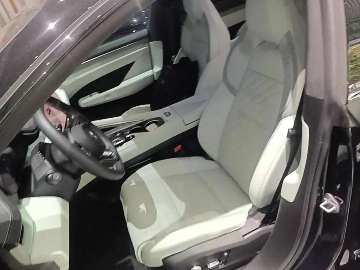 2024 Zeekr 001 BEV 100KWH 705km image 18