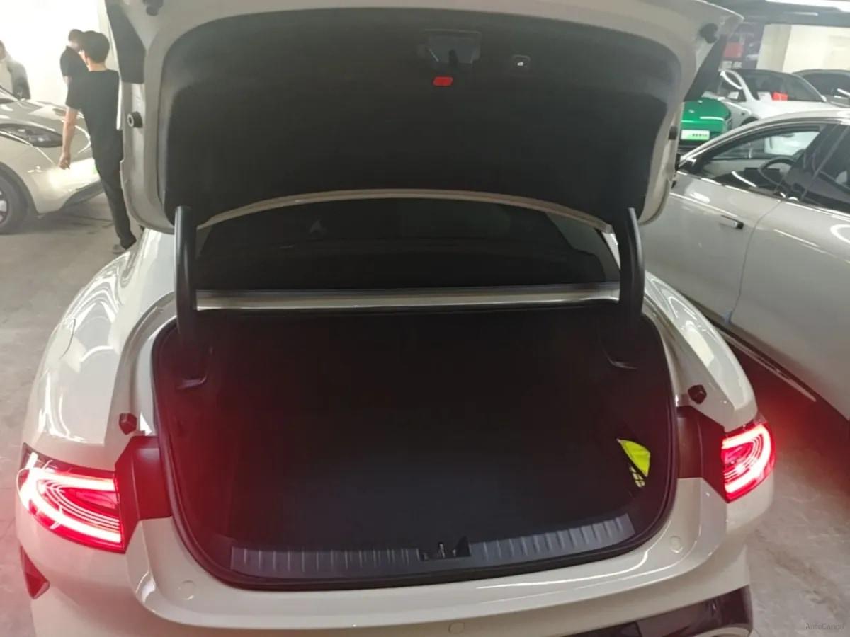 2024 Xiaomi SU7 BEV 94.3KWH image 18