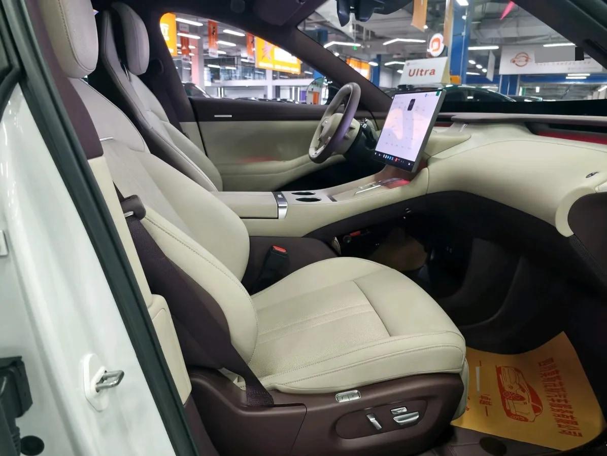 2025 Xiaomi YU7 BEV image 18