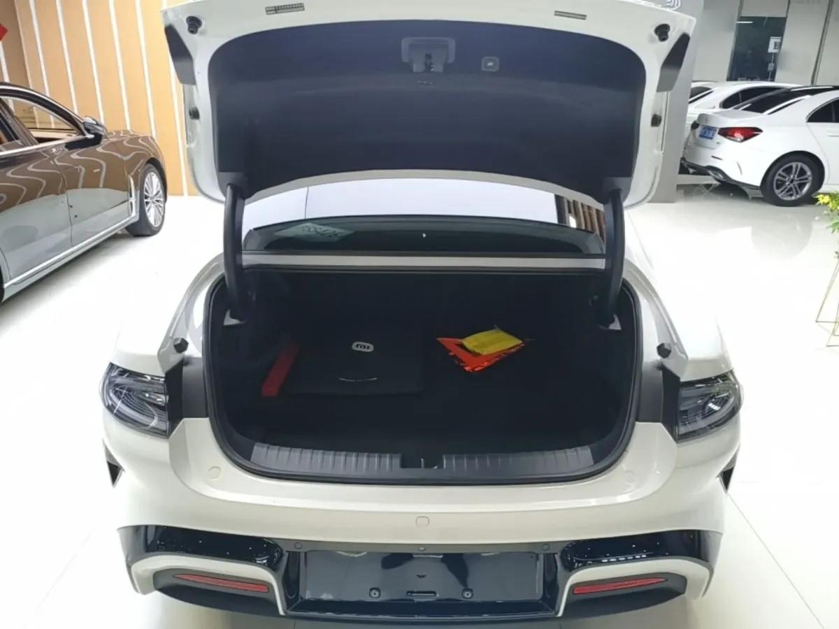 2024 Xiaomi SU7 BEV 94.3KWH 830km image 18
