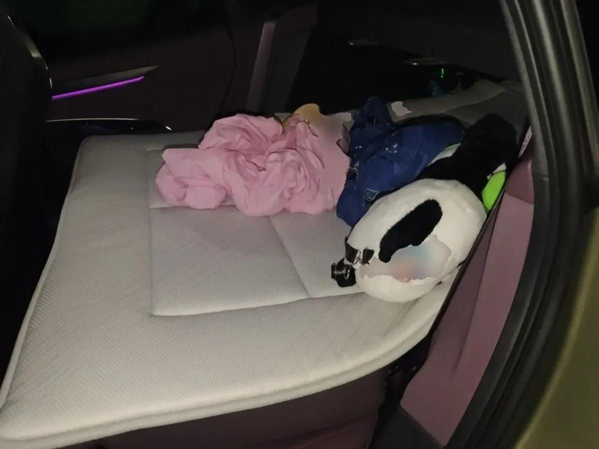 2024 Xiaomi SU7 BEV 94.3KWH 830km image 18