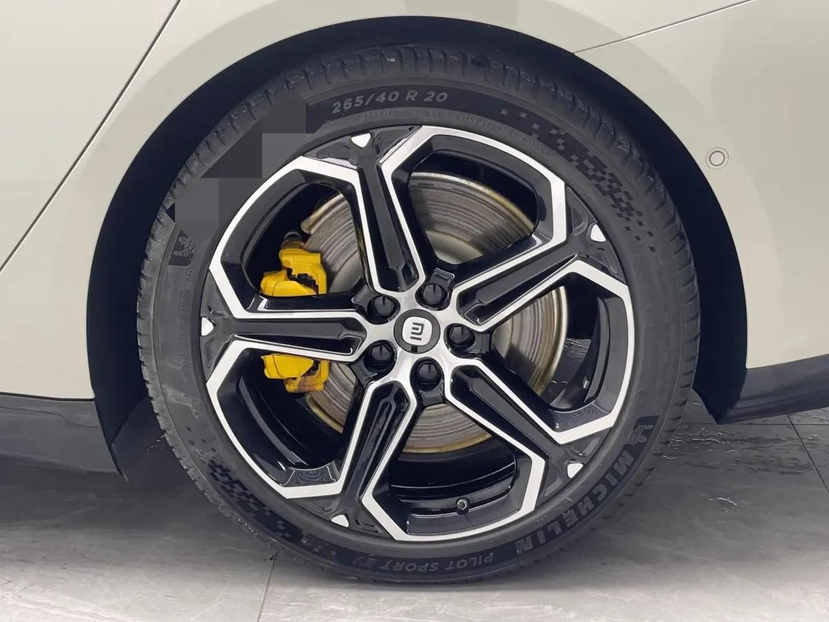 2024 Xiaomi SU7 BEV 101KWH 800km image 18