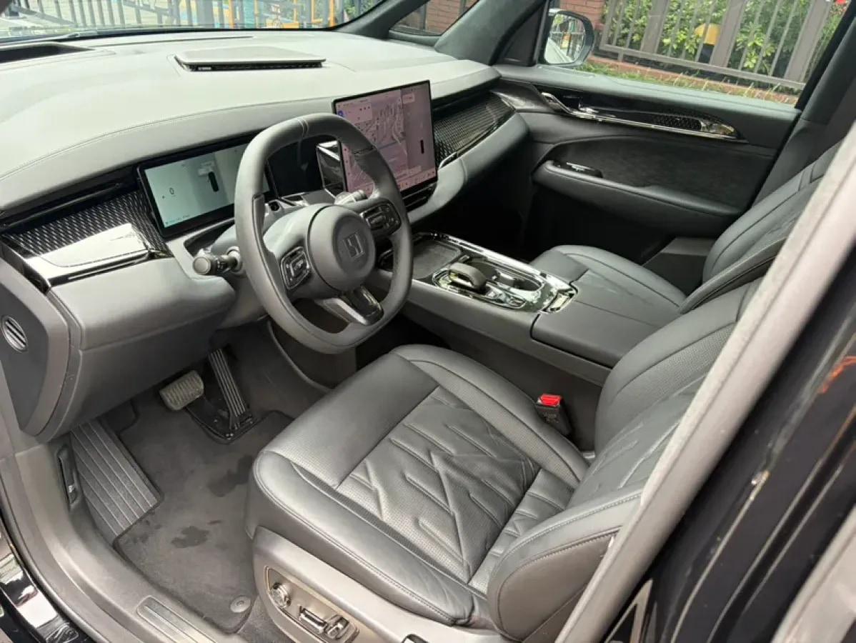2024 Zeekr 009 BEV 108KWH 702km image 18