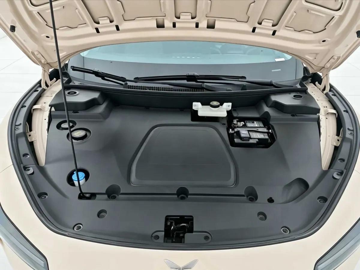 2024 Xpeng MONA M03 BEV 62.2KWH image 18