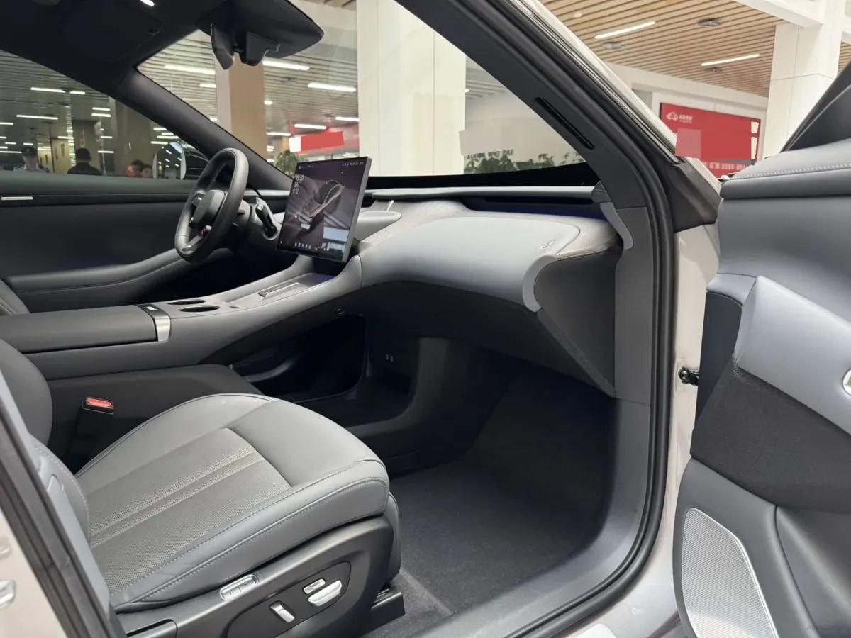 2025 Xiaomi YU7 BEV 96.3KWH 835km image 18