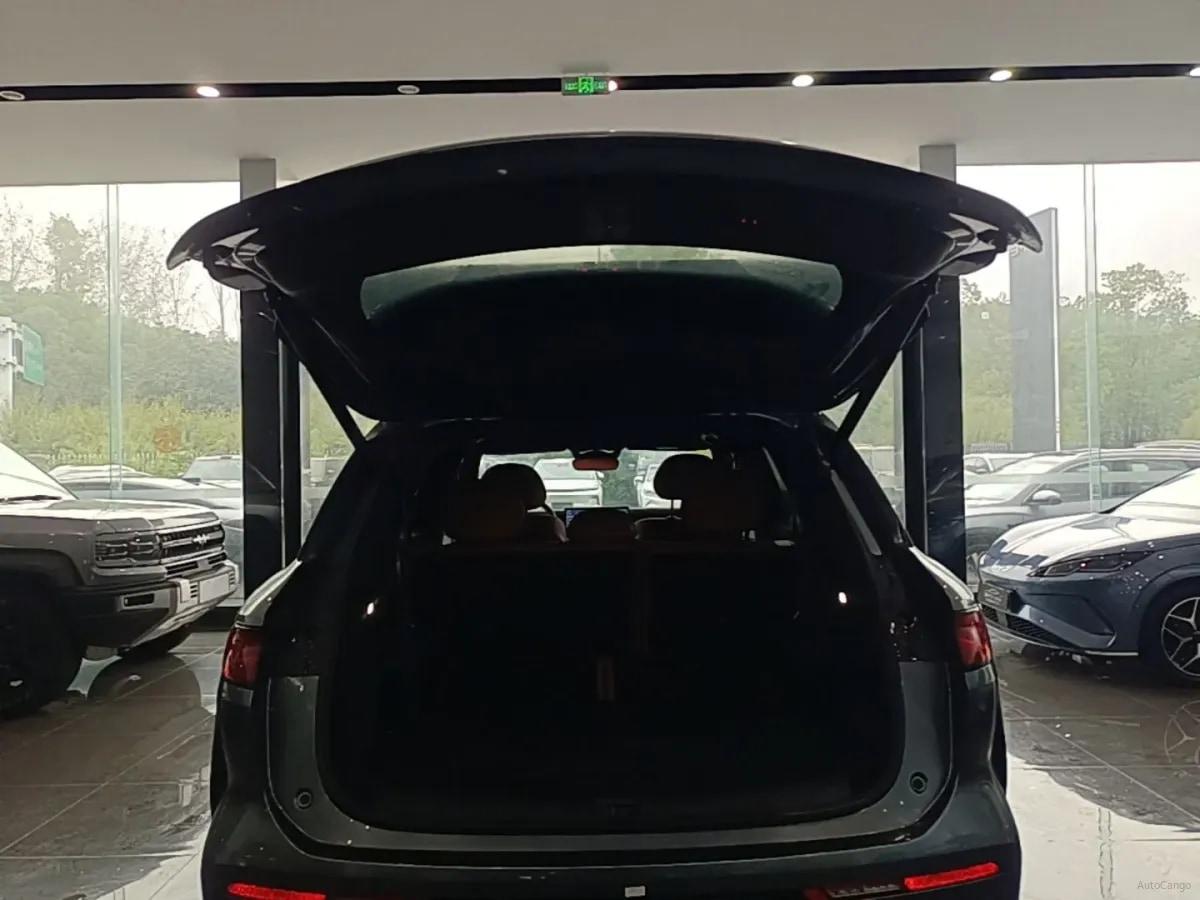 2025 BYD Tang L 1.5T 156HP L4 E-CVT PHEV 35.6KWH 175km image 18