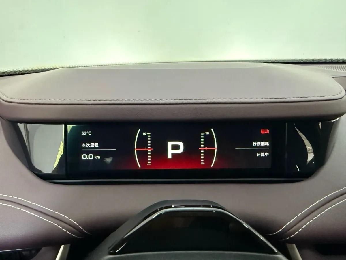 2024 Xiaomi SU7 BEV 73.6KWH image 18