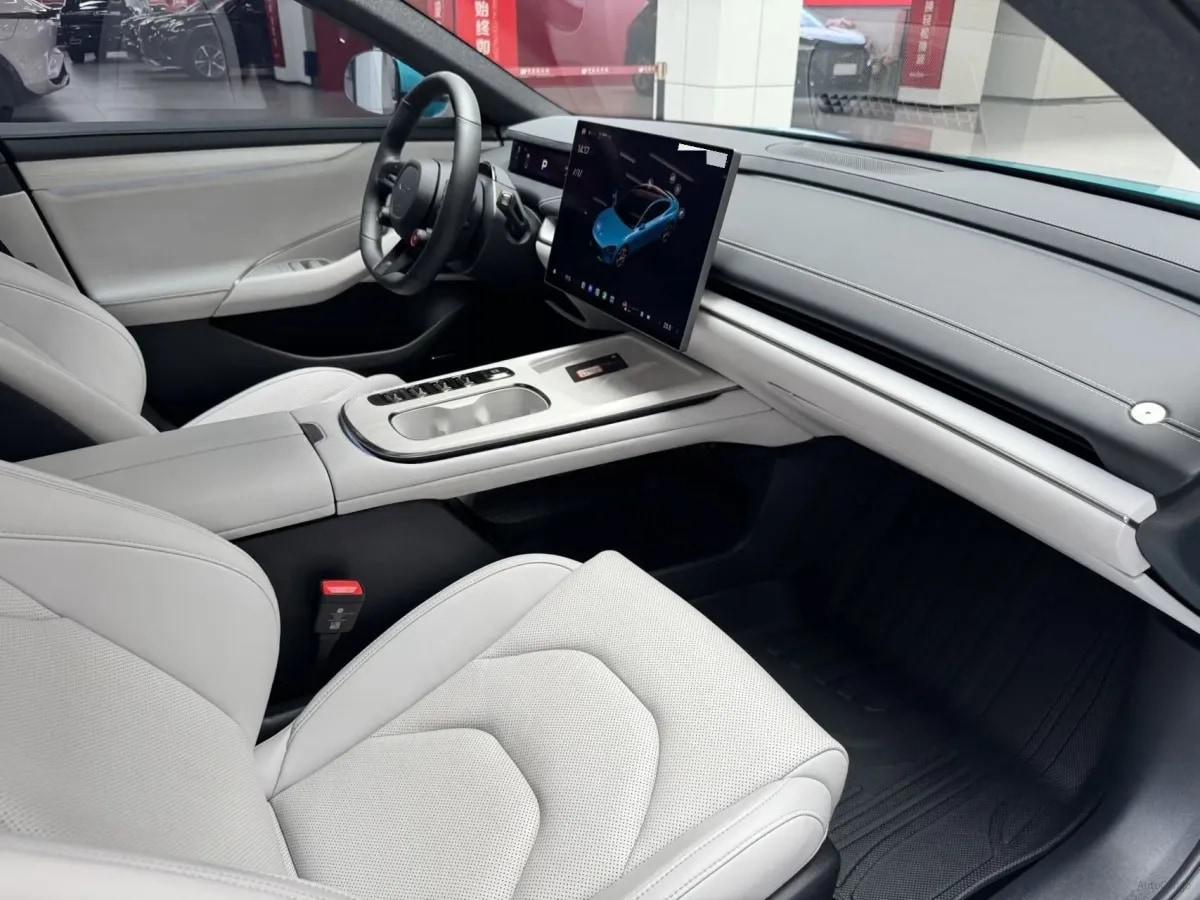 2024 Xiaomi SU7 BEV 94.3KWH image 18