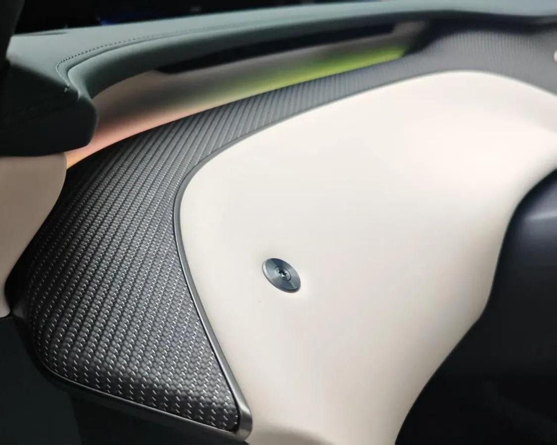 2025 Xiaomi YU7 BEV 101.7KWH image 18