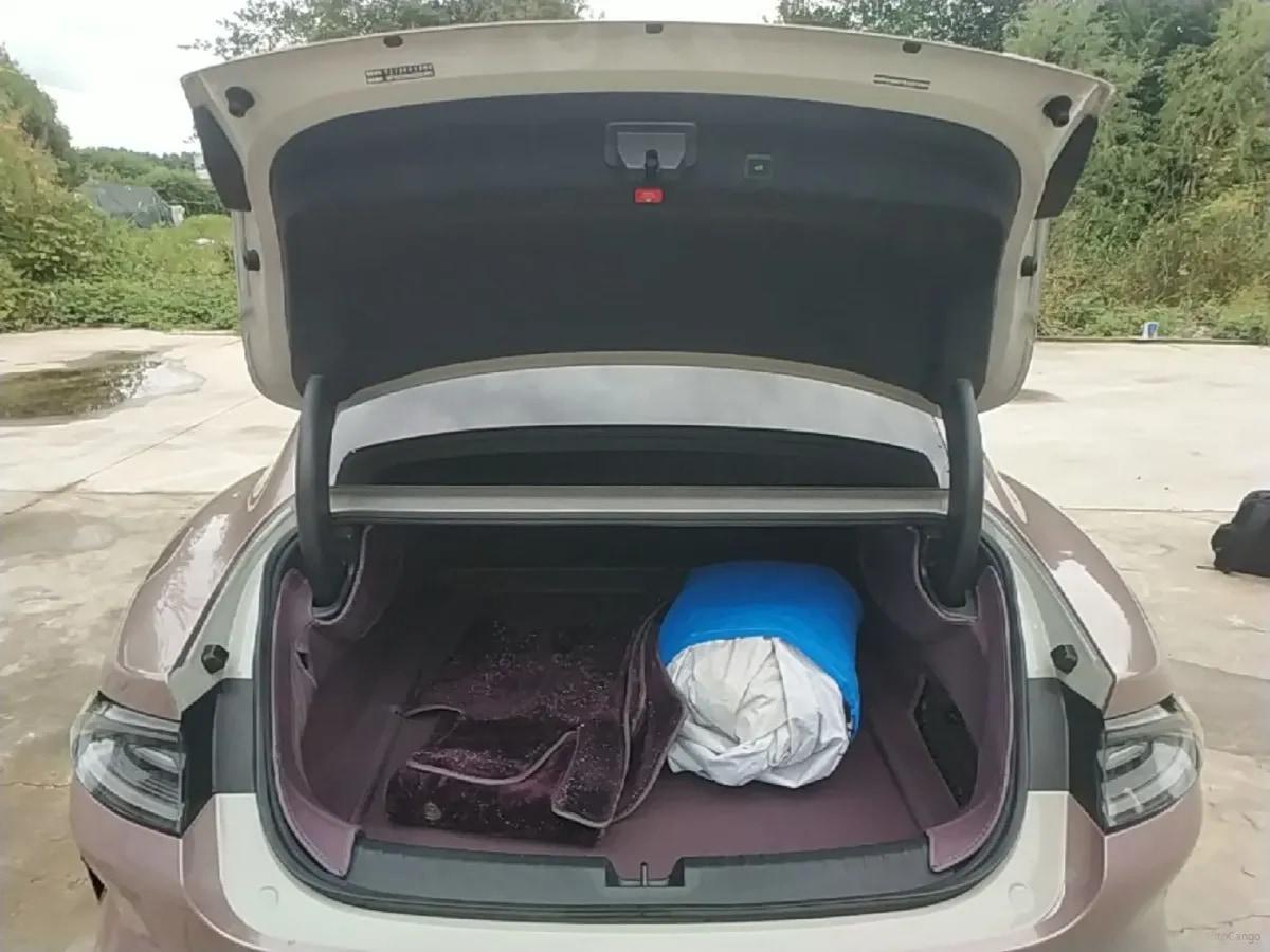2024 Xiaomi SU7 BEV 94.3KWH 830km image 18