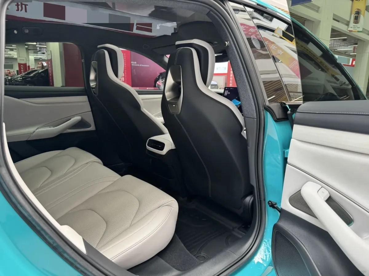 2024 Xiaomi SU7 BEV 94.3KWH image 19