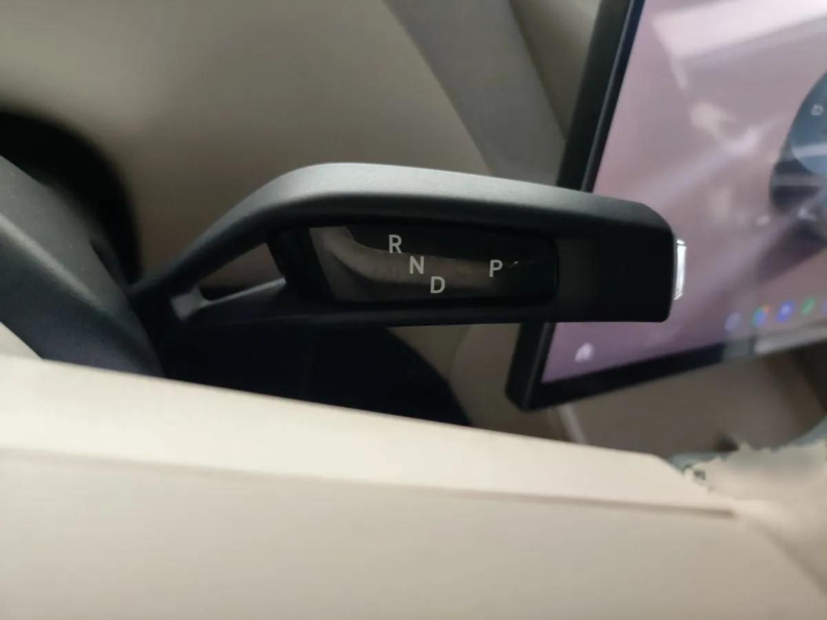 2025 Xiaomi YU7 BEV 101.7KWH 760km image 19