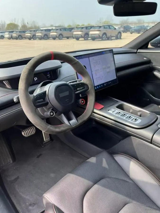 2024 Xiaomi SU7 BEV 101KWH 800km image 2