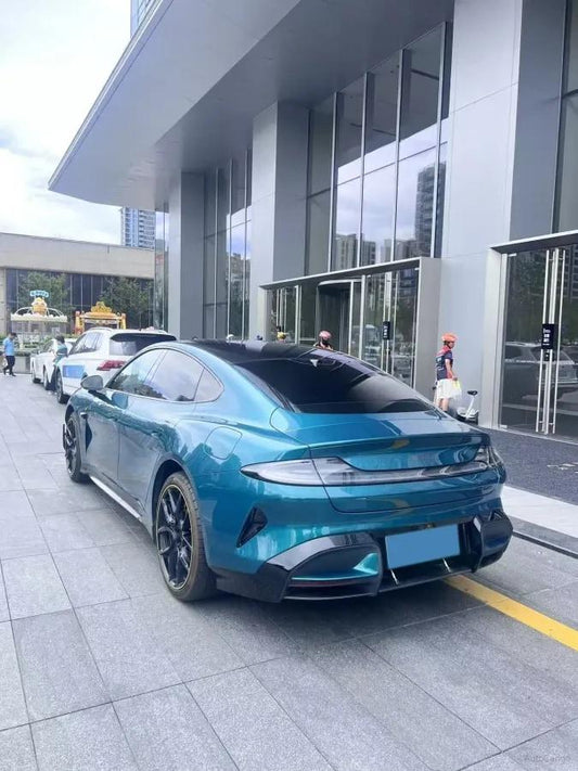 2025 Xiaomi SU7 Ultra BEV 93.7KWH image 2