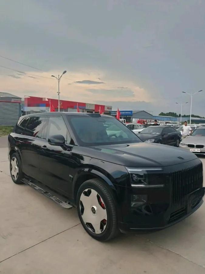 2025 Zeekr 9X 2.0T 279HP L4 1DHT PHEV image 2