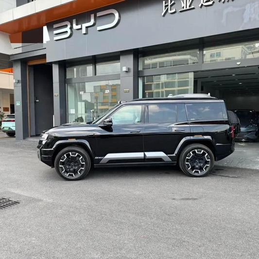 2025 Fang Cheng Bao Bao 8 2.0T 245HP L4 E-CVT PHEV 36.8KWH image 2