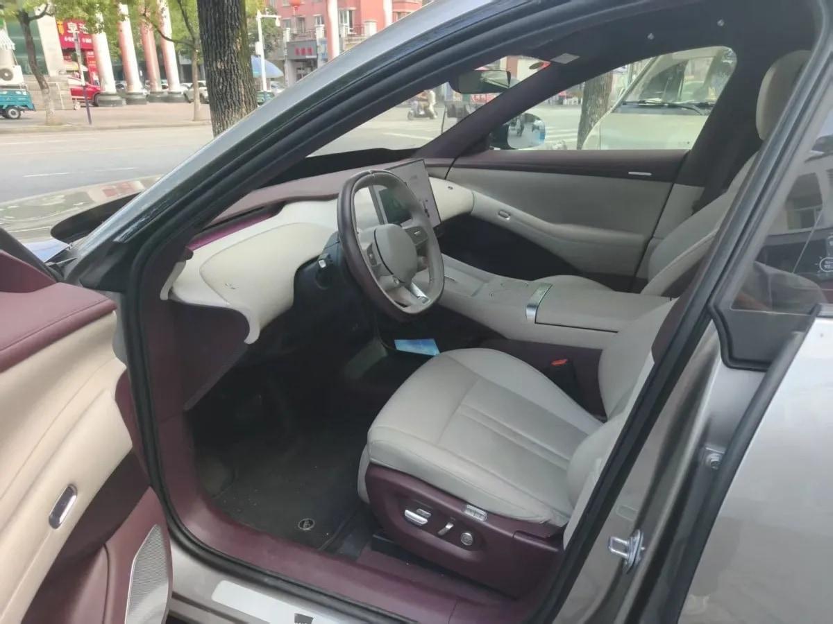 2025 Xiaomi YU7 BEV 96.3KWH 835km image 2