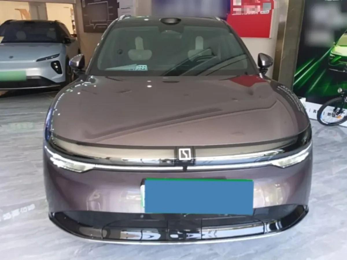 2025 Zeekr 7X BEV 75KWH image 2