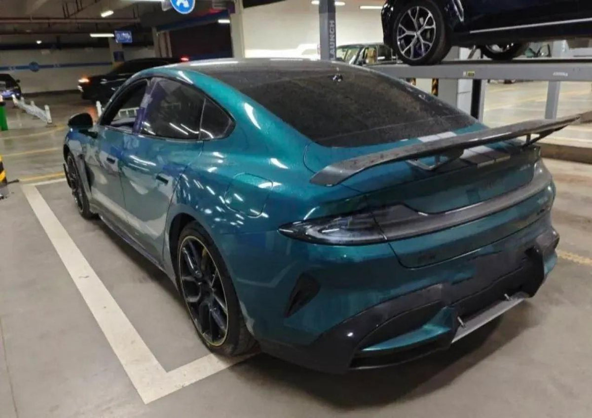 2025 Xiaomi SU7 Ultra BEV 93.7KWH 630km image 2