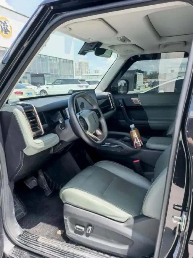 2024 iCAR iCAR 03 BEV 65.69KWH image 2